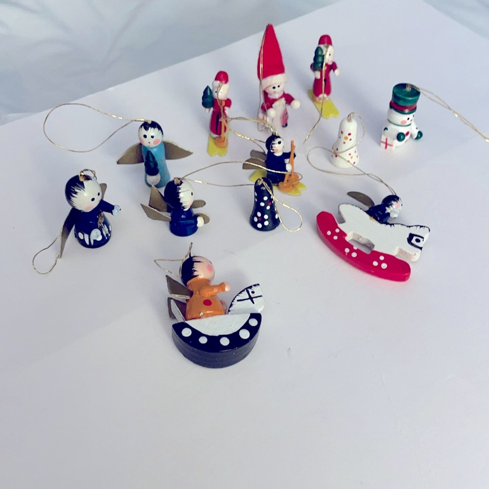 Vintage 1970’s Handmade Wooden German Mini Christmas Ornaments – Set Of 12